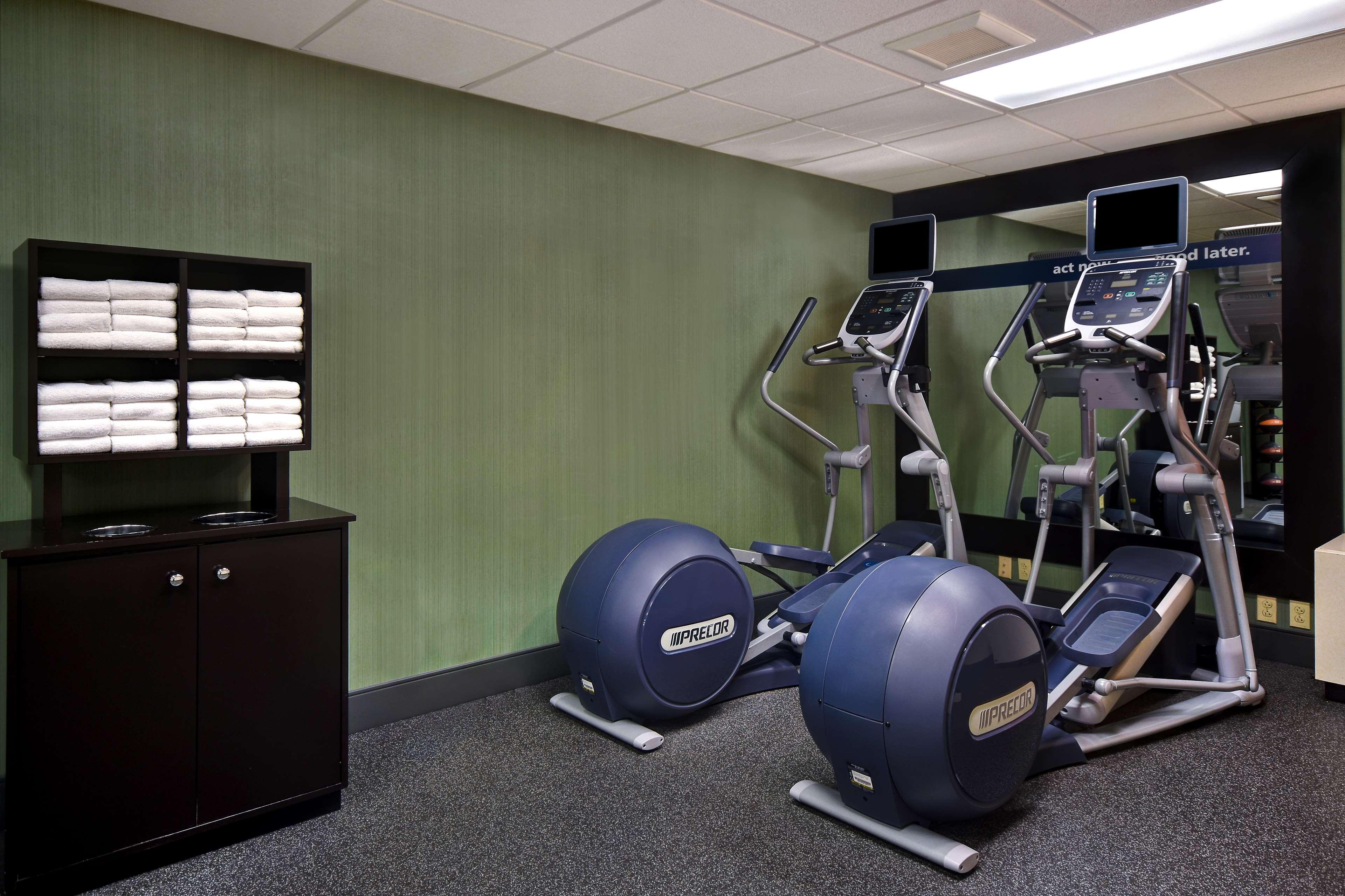 Hampton Inn White River Junction Bagian luar foto