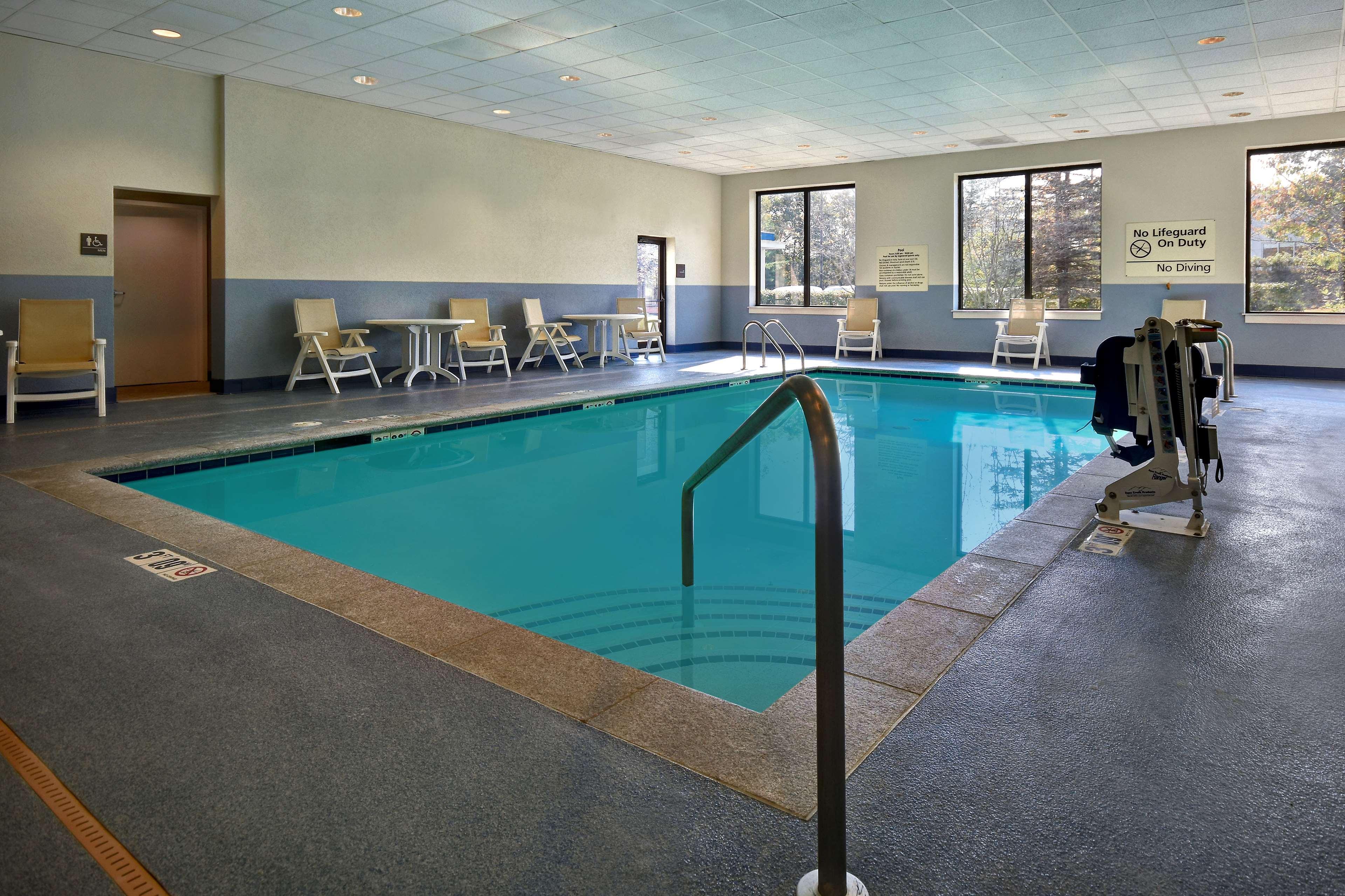 Hampton Inn White River Junction Bagian luar foto